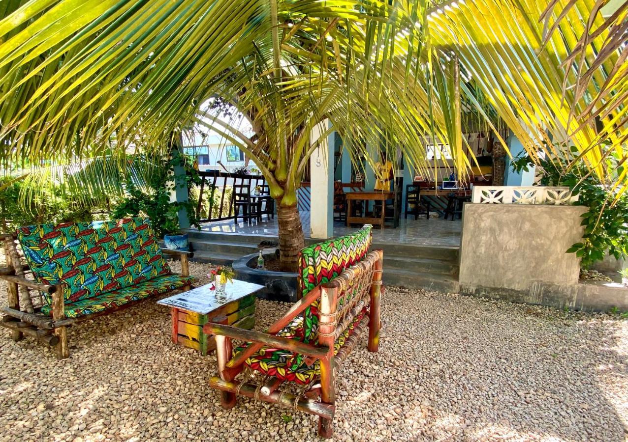 Darwesh Nyumba Lodge Nungwi Exterior photo